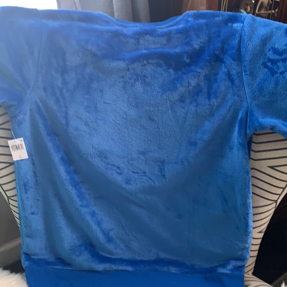 Disney Donald Duck Plush Fleece Sweatshirt - Picture 4 of 5